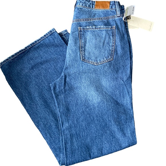 Unpublished Jolene Vintage Cut A-Line Flare Jeans - Picture 4 of 4